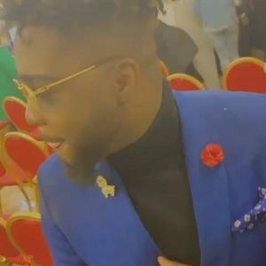 Meet your Posher, Nicholas